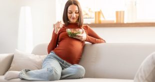Following USDA pregnancy guidelines for nutrition linked to improved infant growth, research indicates.