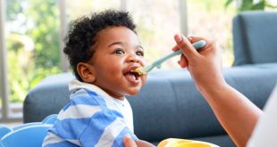 How a Pregnancy Diet Affects a Baby's Taste Preferences