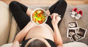 How does a vegan diet during pregnancy impact maternal and infant health?